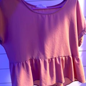 Cute dress pink shirt! It’s a small and from Hippie Rose.